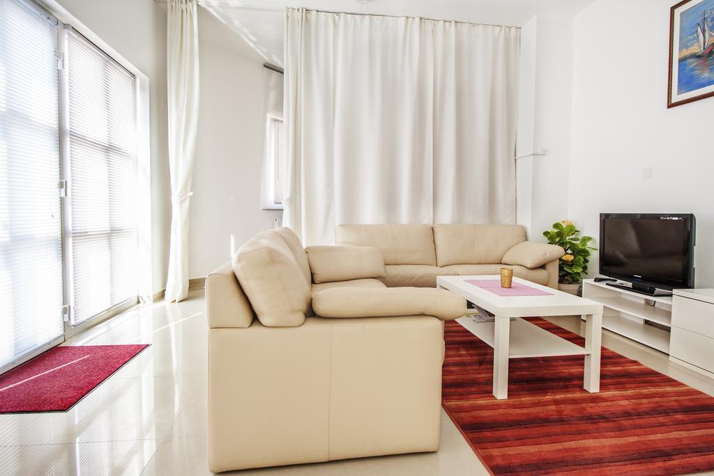 Apartment Vukadin Pola Esterno foto